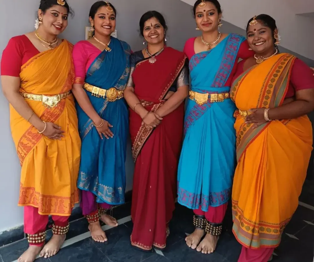 I am so incredibly proud of these girls for their fantastic results in the Pre-Vidwath exams, with some even achieving distinction. We provide dedicated training for university-certified Bharatanatyam examinations, guiding students who want to take their passion to a professional level.
