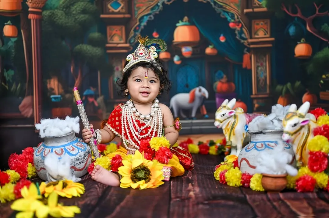 Dressing up your little one as Krishna is one of my most requested themes, especially for Janmashtami. I love creating these vibrant, detailed setups to celebrate our culture and create a memory you'll treasure forever.