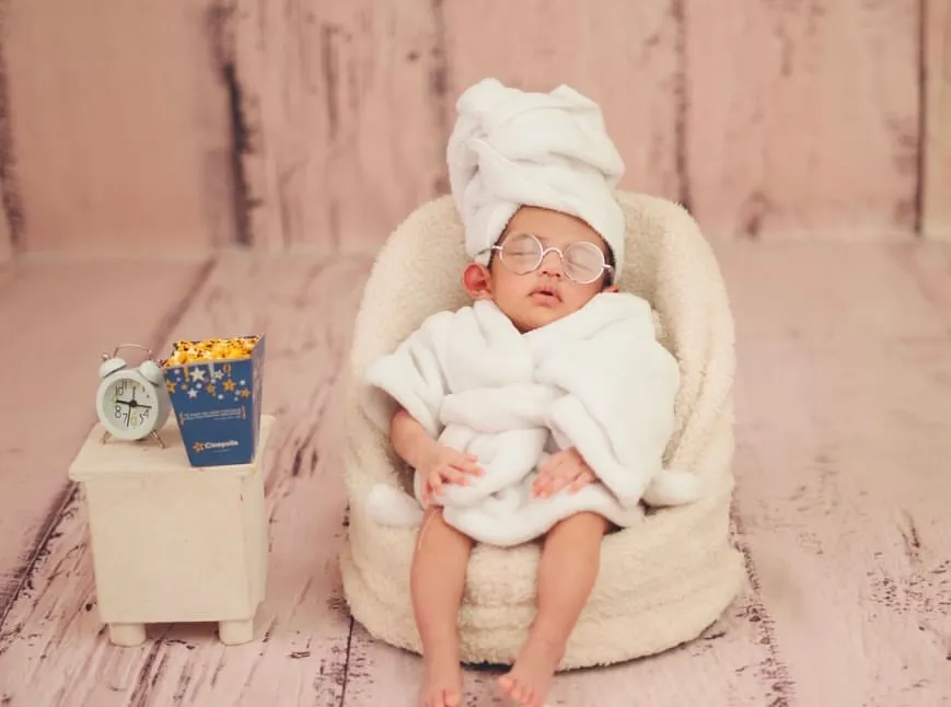 One of my favorite creative themes is the 'Infant Spa Day'. It's a playful and adorable way to capture your baby's personality. I ensure every prop is safe and comfortable for your little one.