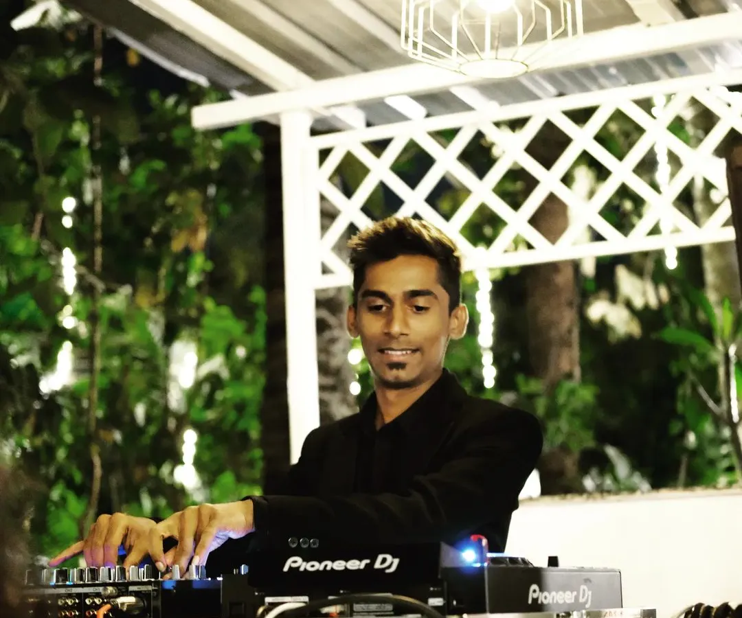 Spinning for a beautiful wedding reception under the stars. I love working with couples to create the perfect vibe for their big day, blending their favorite tracks with timeless classics that get everyone from friends to grandparents dancing.