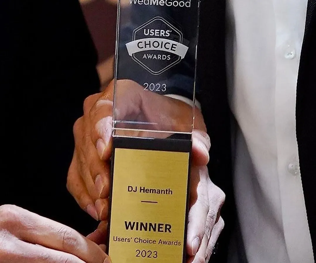 I am incredibly proud to have won the WedMeGood Users' Choice Award for Best DJ. This recognition from my amazing clients is the biggest honor and motivates me to keep the dance floors packed and the energy high at every single event.