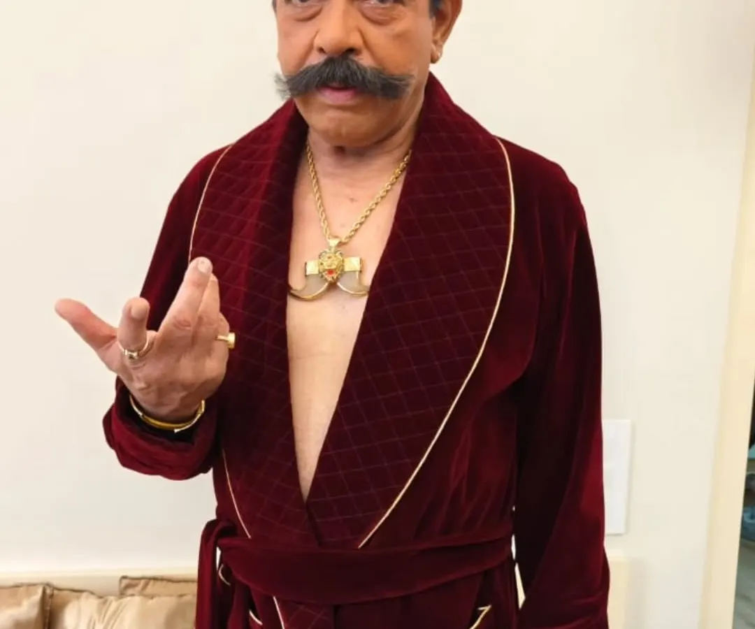 To create the look for a menacing don, every detail matters. For Govind Namdev ji, I chose this deep red velvet robe with gold piping to give him an aura of power and luxury, making his character instantly intimidating.