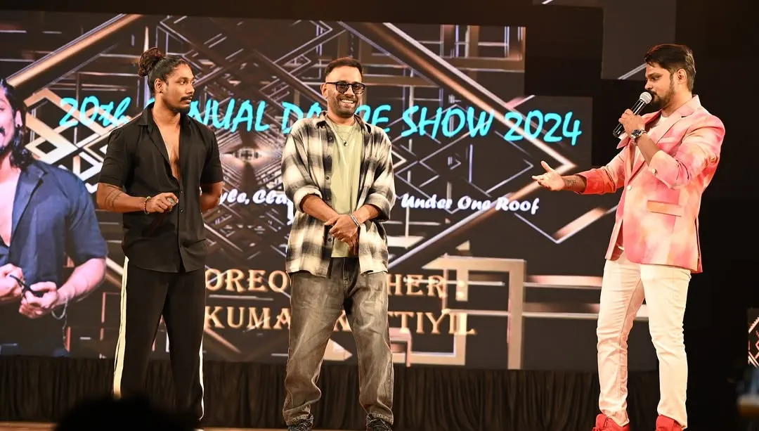 Sharing the stage with celebrated choreographer and director Dharmesh Yelande. I am experienced in hosting events with high-profile guests, ensuring the program flows smoothly while keeping the energy and interaction high for everyone.