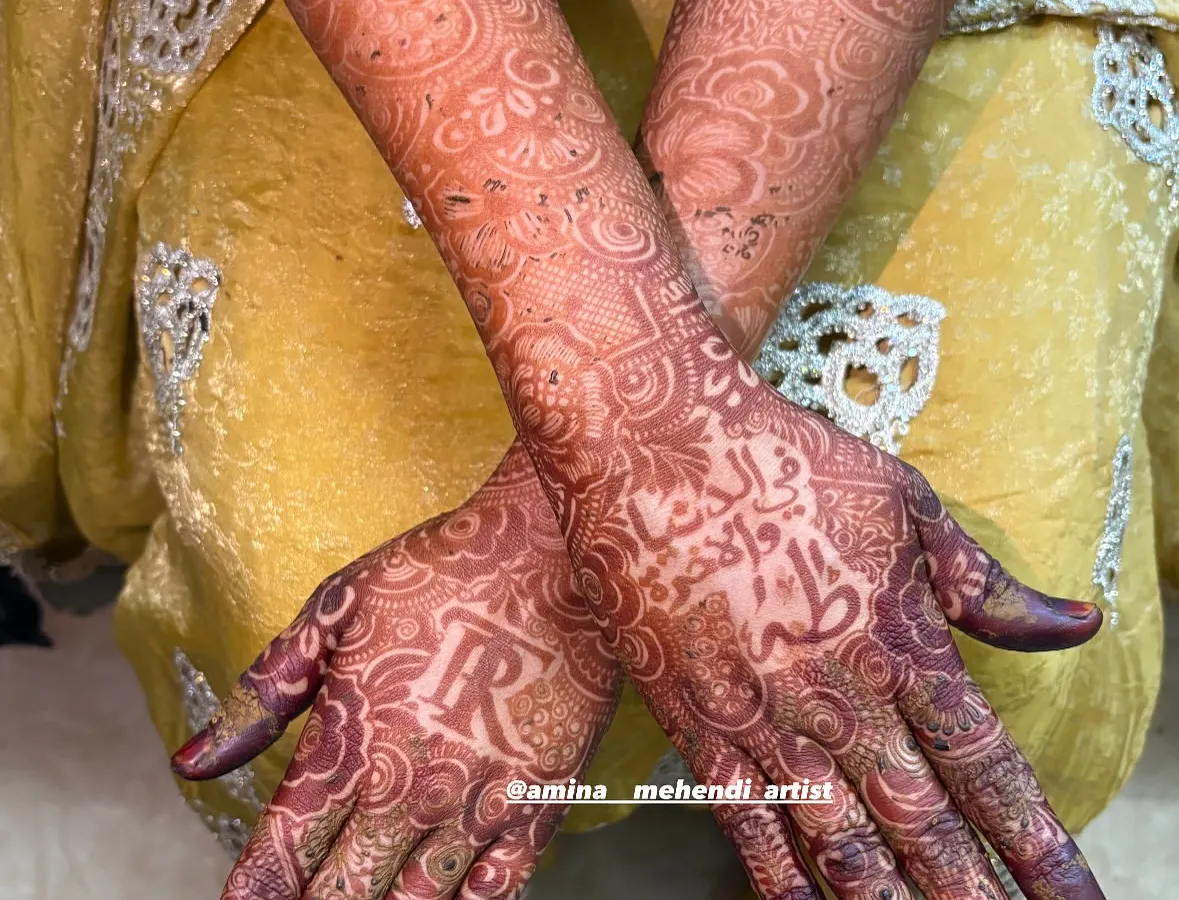 Here is the gorgeous reddish-brown stain after 24 hours. I use my own 100% organic henna, which guarantees this deep, rich color that looks incredible in wedding photos.