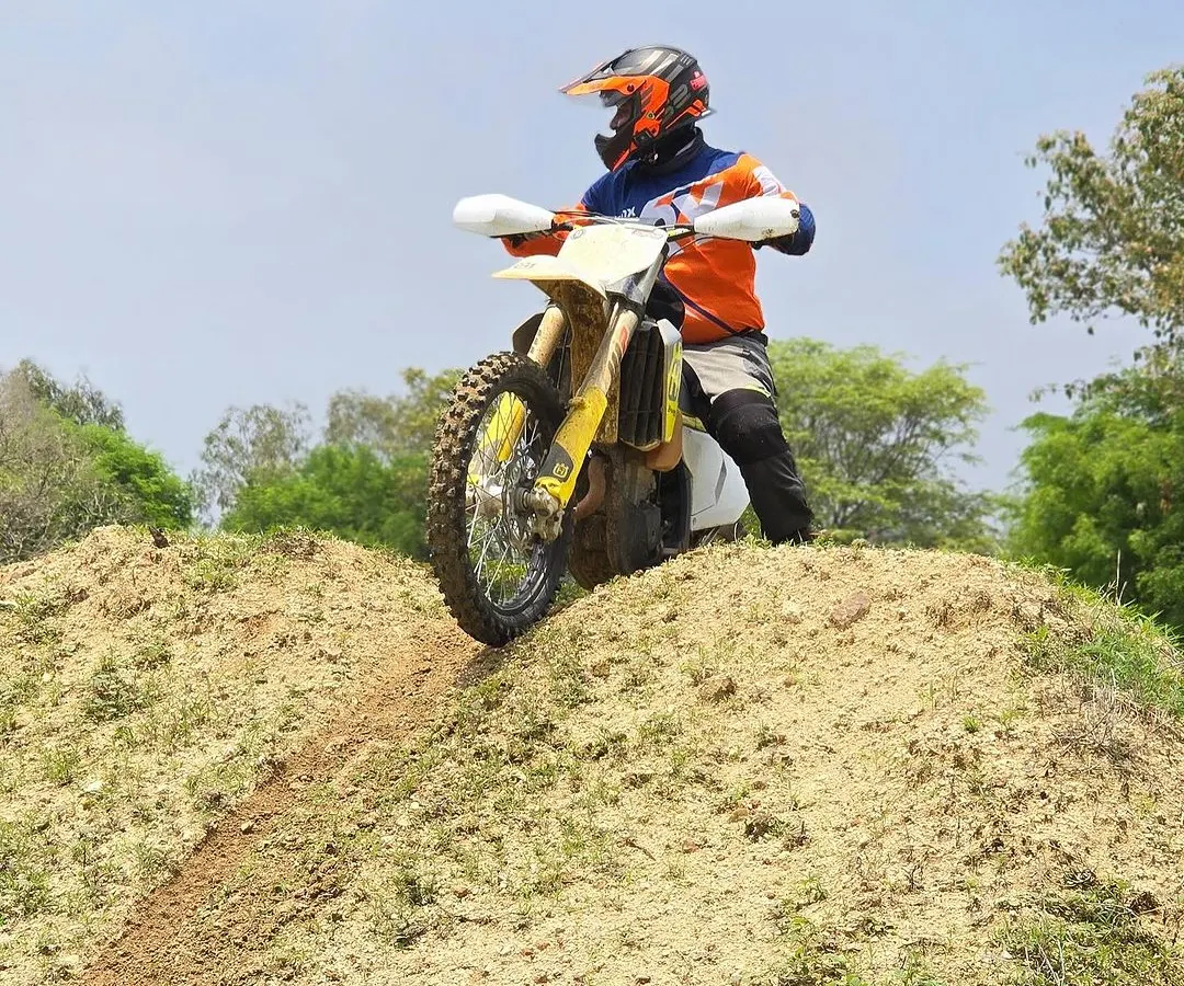 Here’s one of our trainers demonstrating how to conquer a steep dirt incline at The KGF Trails. Our sessions focus on practical skills you can use to tackle any terrain with confidence.