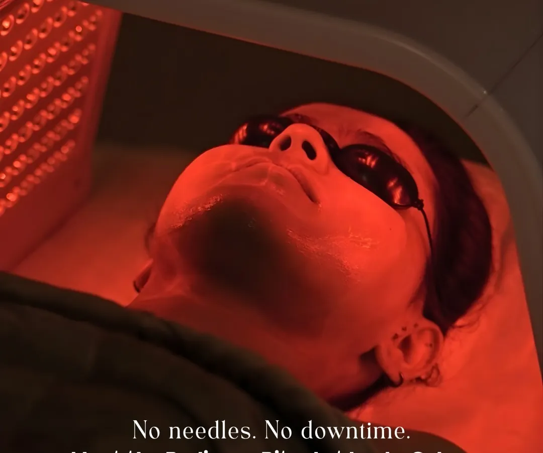Meet our Radiance Ritual, a modern approach to skin rejuvenation. This treatment uses the power of Red Light Therapy to help boost collagen and calm the skin. The best part is there are no needles and no downtime, just a comfortable, relaxing experience.