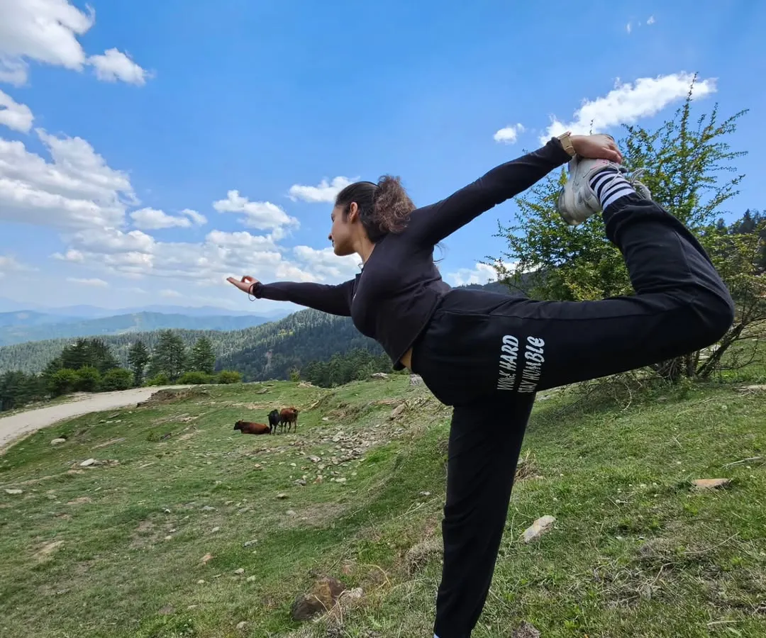 Finding my balance amidst the vastness of the Himalayas. This is what my yoga practice is all about, connecting with nature and the self. This is a moment of pure joy in the Natarajasana pose.