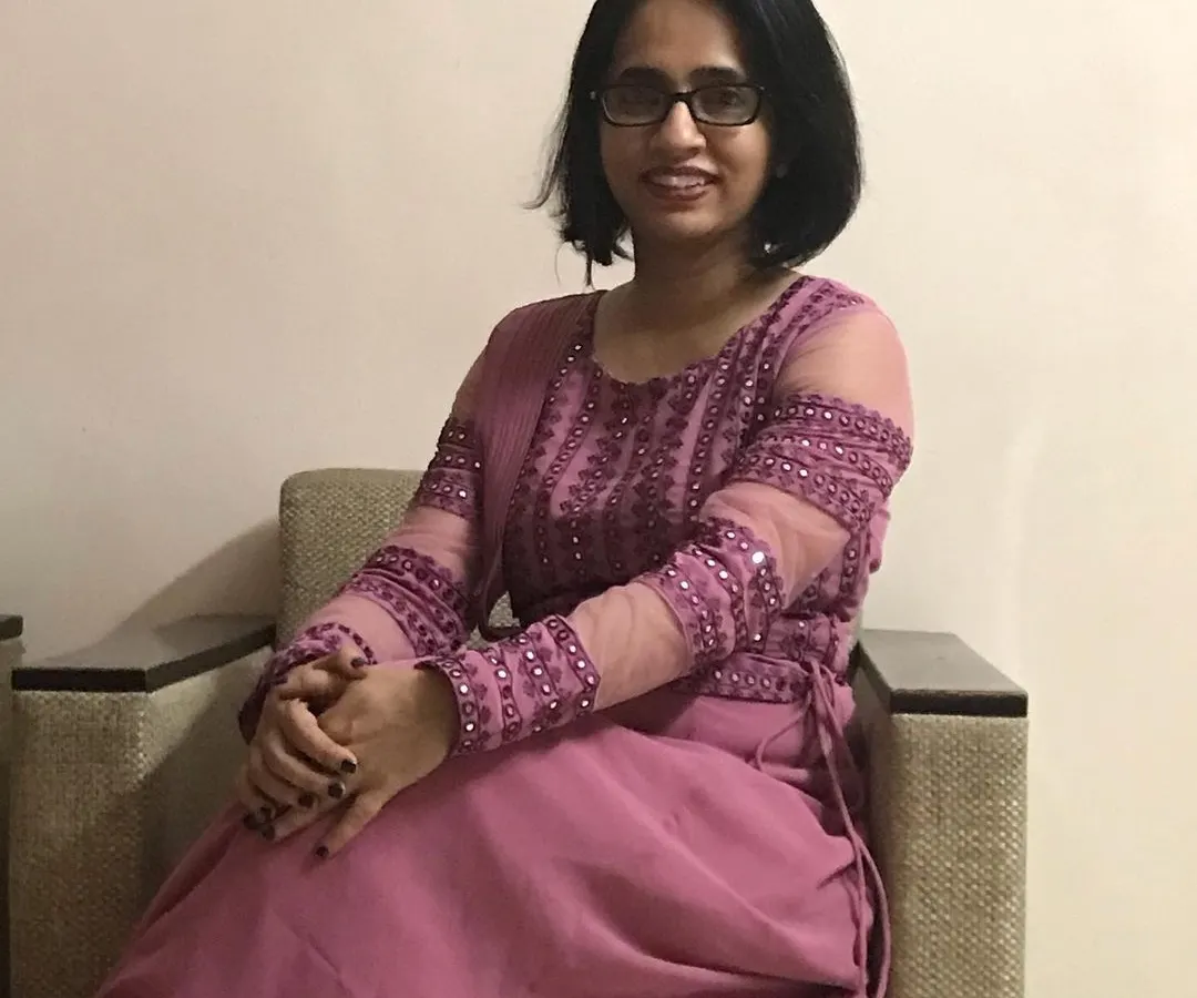Hallo! This is me, Harshada, the face behind the classes. I believe learning German should be a happy experience, not a stressful one. My goal is to be your friendly guide, making you feel comfortable and confident as we explore the language together. I offer personalized German lessons online and in Pune, focusing on what works best for you.