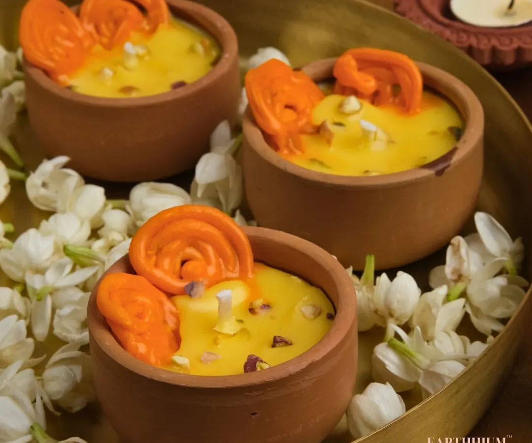 This might look like a delicious bowl of Jalebi and Rabdi, but it's actually one of my handmade soy wax candles. It's a perfect piece of desi decor flex that fills your room with a warm, festive fragrance.