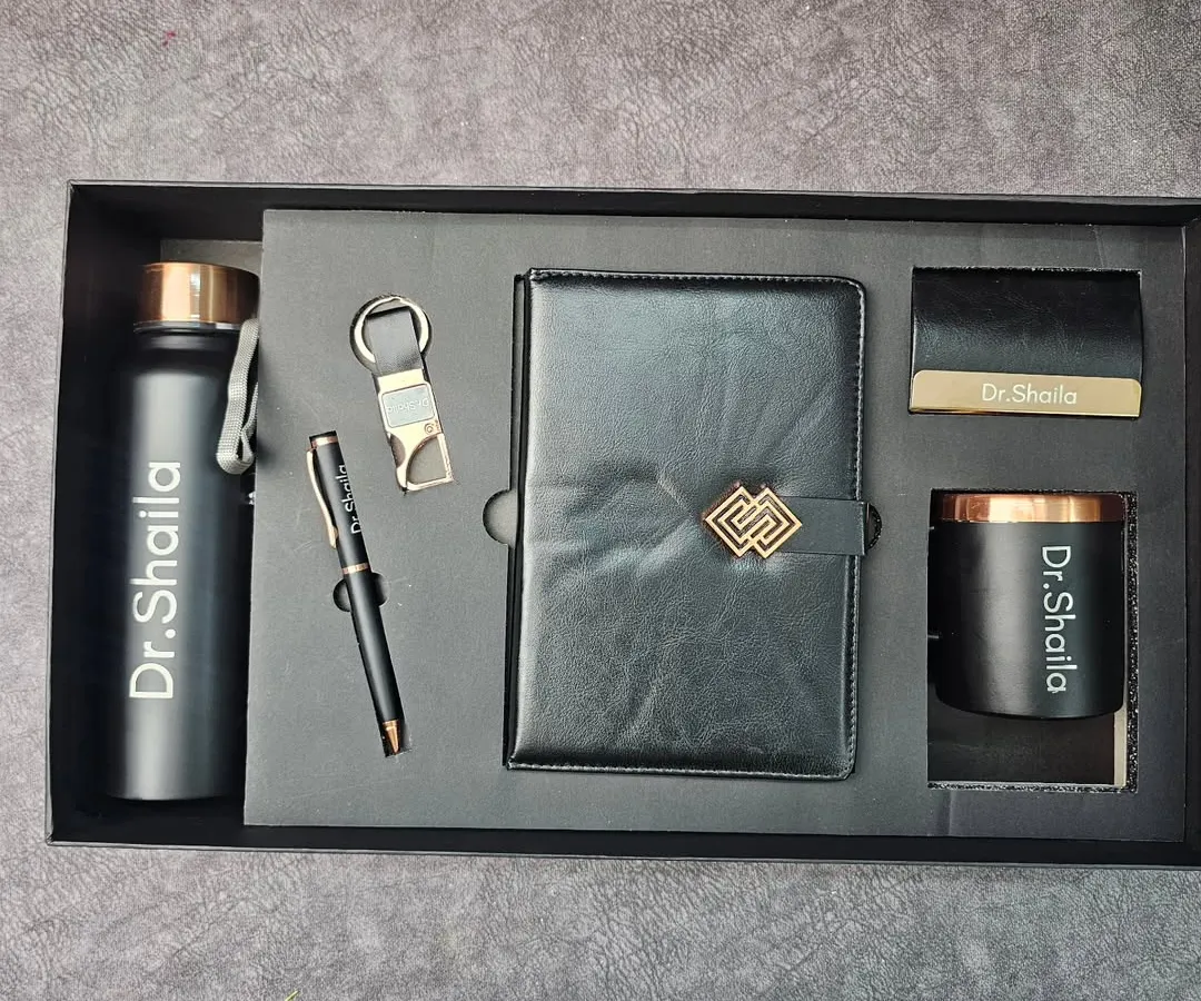 We design sleek and professional corporate gift sets like this one, perfect for making a lasting impression on clients, partners, or team members.