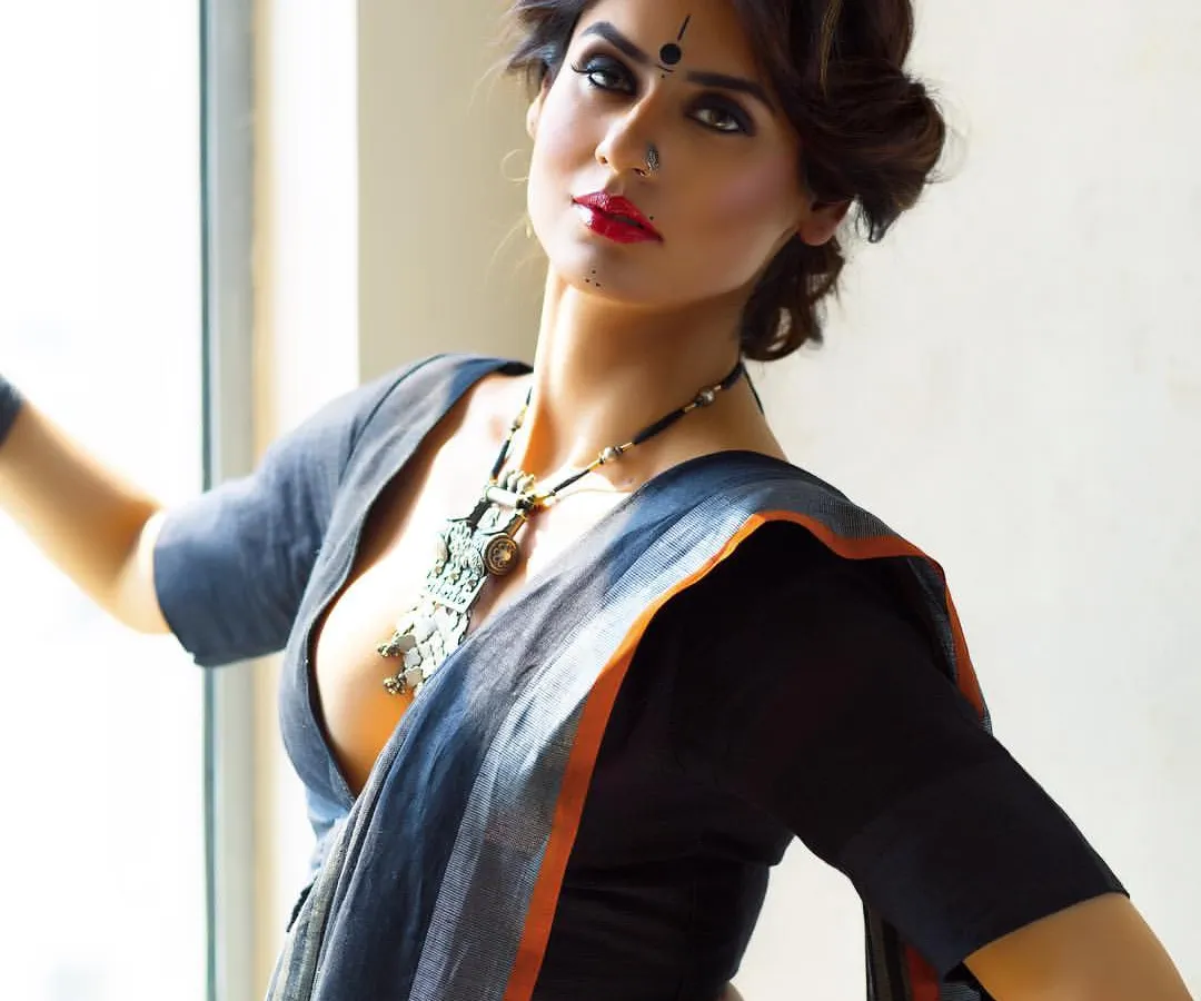 A great portrait is about mood and emotion. Here, we used soft, natural window light to create a sensual and timeless look for this Indian wear shoot. It shows that powerful imagery doesn't always need a complex studio setup, just an understanding of light and shadow.