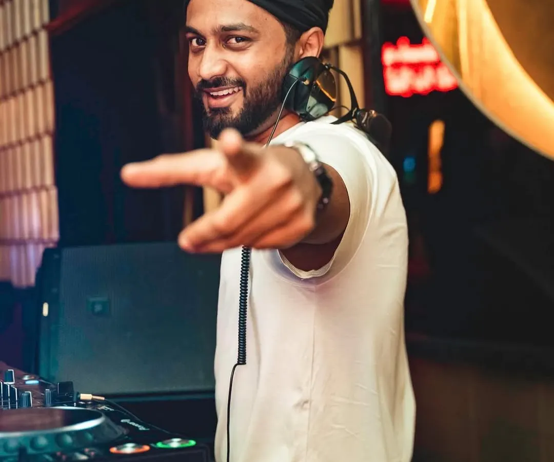 A great night is about connection. From behind the console, my goal is to create a vibe that brings everyone together on the dance floor. This is me in my element at Badmaash, ready to get the party started.