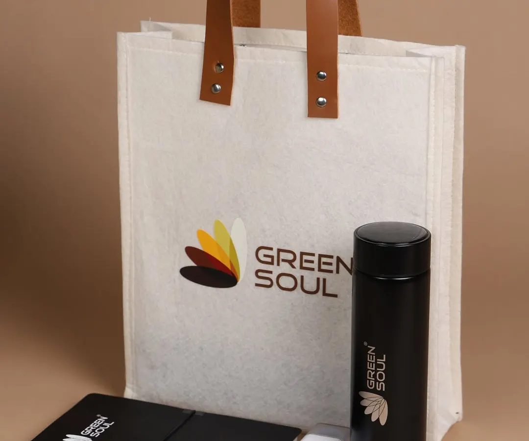 I love helping companies elevate their corporate gifting. This welcome kit for Green Soul includes a custom-branded tote bag, a sleek thermal flask, a power bank, and a personalized notebook and pen set.
