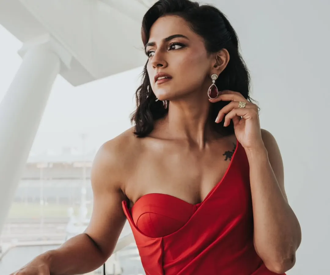 I styled the incredible Shraddha Srinath for the IIFA Utsavam awards in Abu Dhabi. This striking red gown by John & Ananth creates a powerful silhouette, perfect for a major red carpet event. The look is completed with bold jewelry from Azotiique, ensuring she stood out.