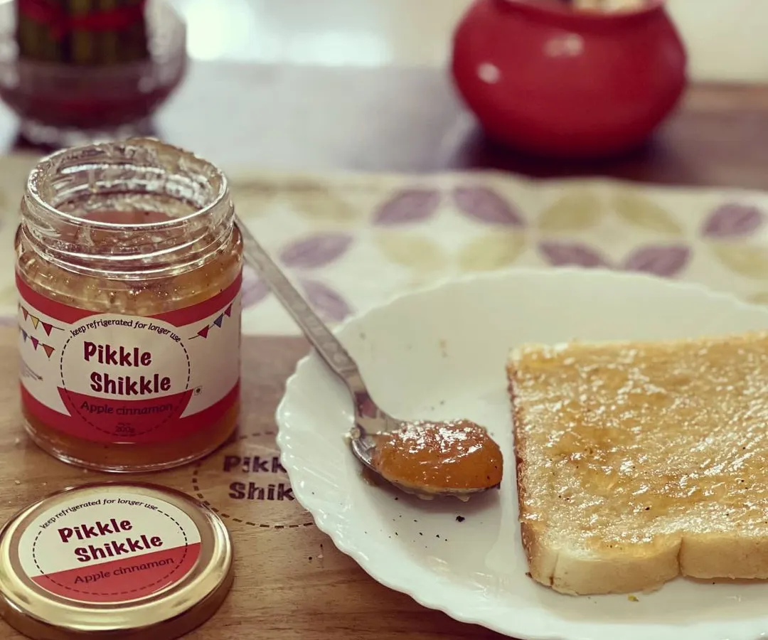 Nothing beats warm toast with a spoonful of my Apple Cinnamon Jam. I make it just like I would for my family, slow-cooked with real apples and a hint of spice for that comforting, homemade flavour.