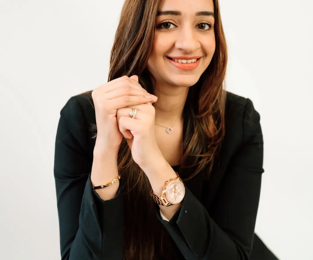 A classic and confident professional headshot that makes a powerful first impression. This clean, studio-lit portrait is ideal for a LinkedIn profile, executive bio, or corporate website, conveying both approachability and authority.