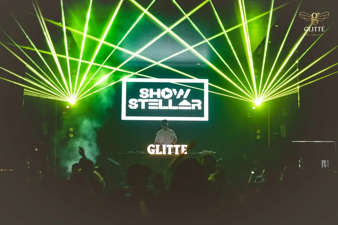 It's not just a DJ set; it's a VJ spectacle. Here's a look at my custom laser and light show at Glitte, designed to sync perfectly with every beat and drop, creating a complete sensory journey on the dance floor.
