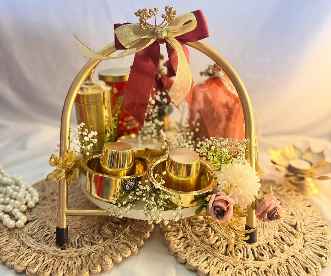 This luxury coffee hamper is one of my favorite ways to light up Diwali. It’s crafted with elegant brass cups and festive details to bring warmth and joy to the coffee lovers in your life.