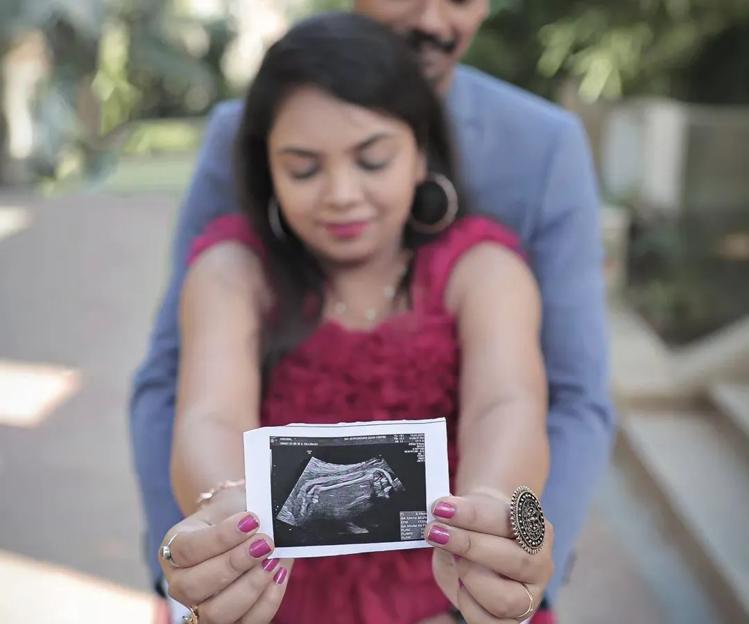 Sharing the very first picture of your little one. I love incorporating ultrasound photos into couple maternity sessions to capture this profound moment of anticipation.