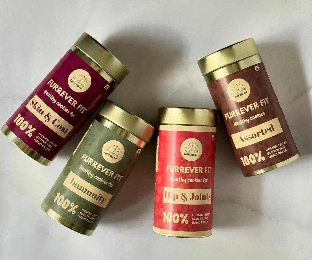 I offer a full range of functional cookies to support your dog's health. You can choose from treats for Skin & Coat, Hip & Joints, Immunity, or grab an Assorted box to try them all. Each one is made with specific ingredients to deliver real results.