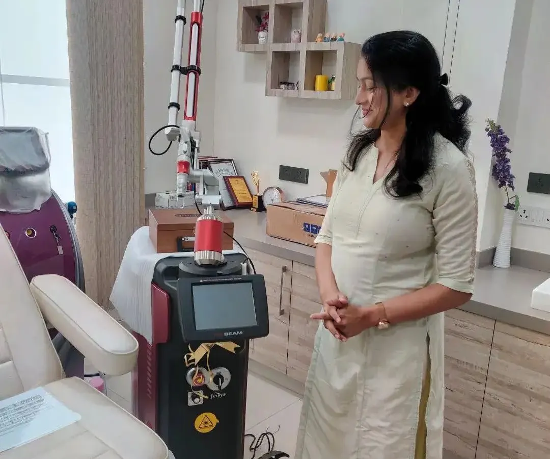 This is my state-of-the-art TRIBEAM NdYAG laser at the clinic. I use this advanced technology to provide targeted and effective treatments for complex pigmentation problems, including melasma, sunspots, and stubborn post-acne marks.