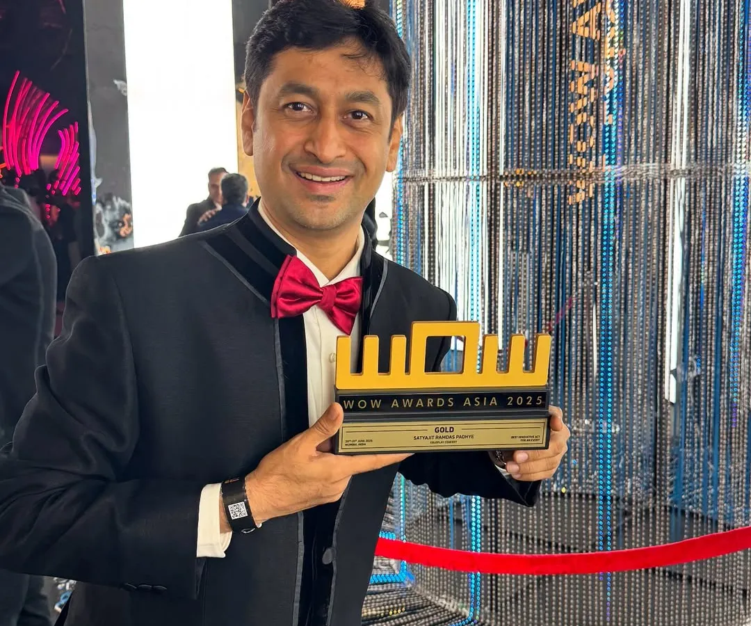 Holding the WOW Award Asia 2025 for 'Best Innovative Act' for our puppetry in the Coldplay concert is a moment of immense pride. This award recognizes our effort to push the boundaries of puppetry and integrate it into large-scale, modern entertainment.