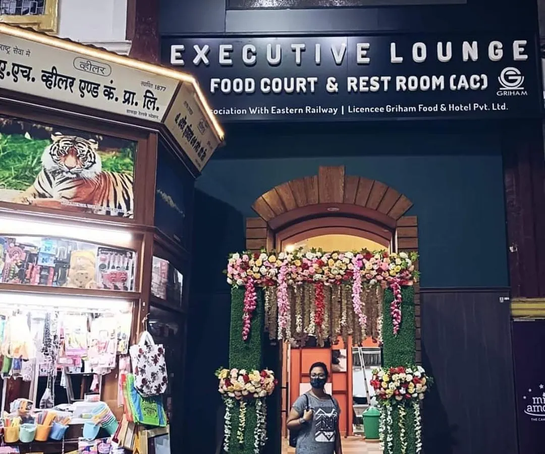 The entrance to the newly renovated AC Executive Lounge at Howrah Station, a large-scale commercial painting project we were proud to complete. Our team ensured a professional, high-quality finish for this important public space in Kolkata.
