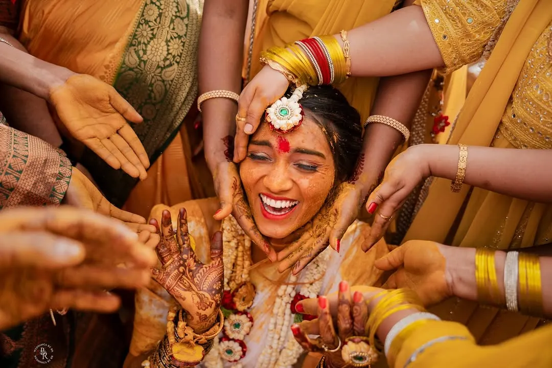 The pure, uninhibited joy of a Haldi ceremony. This is what it's all about for me: capturing the real laughter and blessings from loved ones that you'll cherish forever.