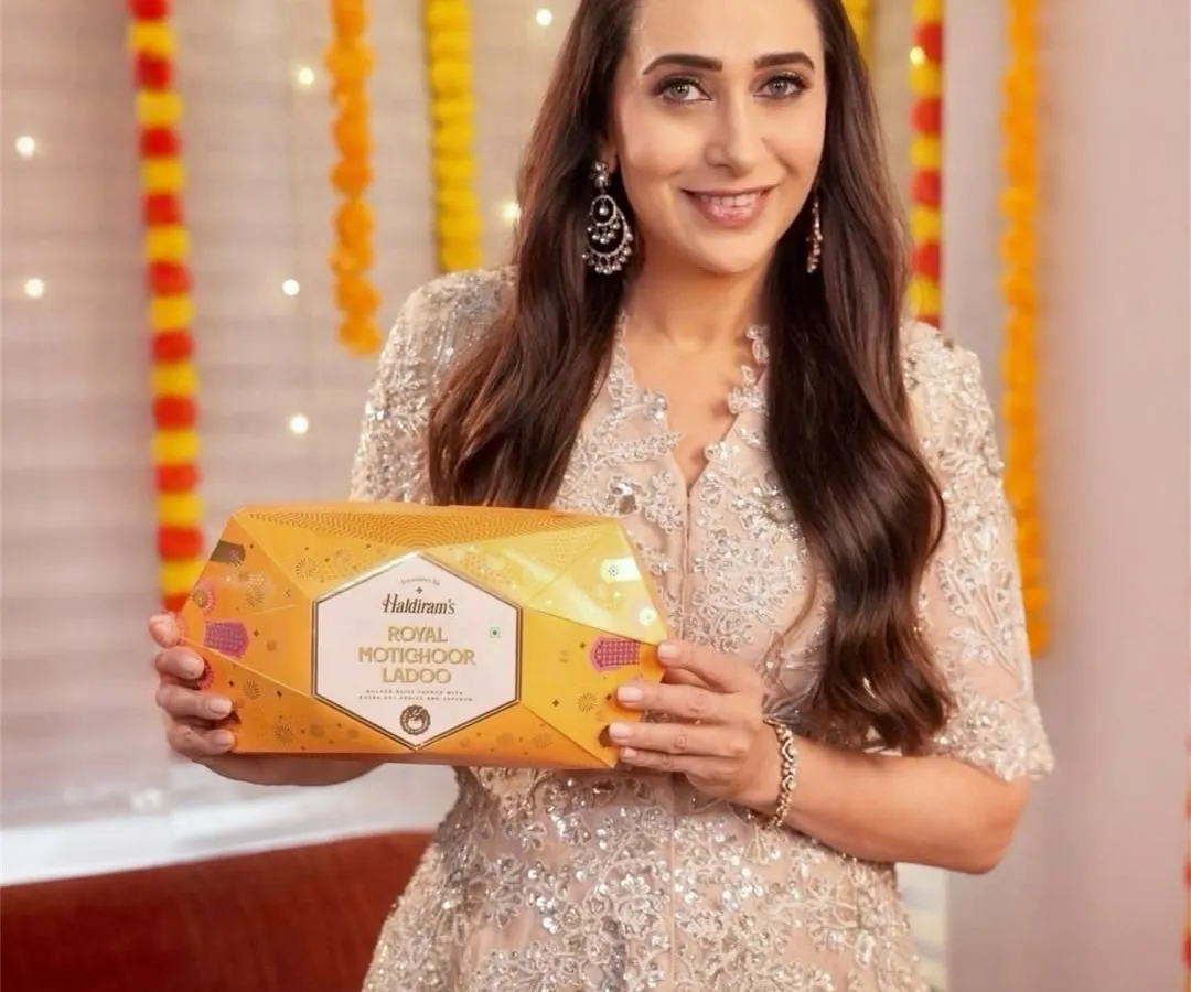 It was a pleasure styling the gorgeous Karisma Kapoor for Haldiram's Diwali campaign. I chose this champagne gold embellished ensemble to create a look that felt festive, elegant, and perfect for the brand's celebratory theme.