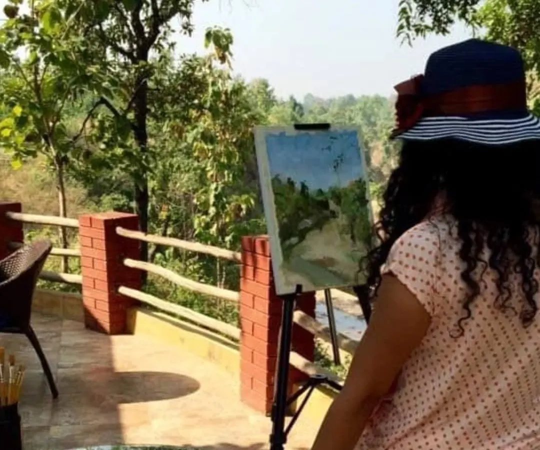 Finding balance between my passion for art and motherhood has been a journey. I've learned that pursuing what you love makes you a more fulfilled person, and my workshops are built on this idea of taking time for yourself to create and recharge.