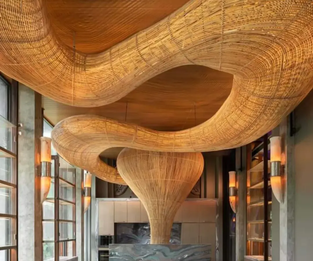 We create breathtaking, large-scale installations like this custom-woven ceiling feature, designed to be the centerpiece of any high-end commercial space. This piece demonstrates our ability to execute ambitious, artistic visions for architects and interior designers, transforming ordinary ceilings into works of art.
