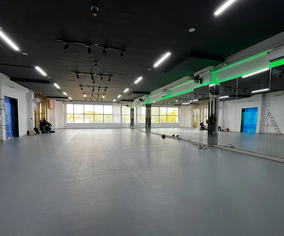 This is my Koramangala hub, a massive 2200 sq.ft studio filled with bright, natural light. The open layout, full-length mirrors, and clean aesthetic make it perfect for large workshops, yoga sessions, and any project that needs a sense of space and freedom.