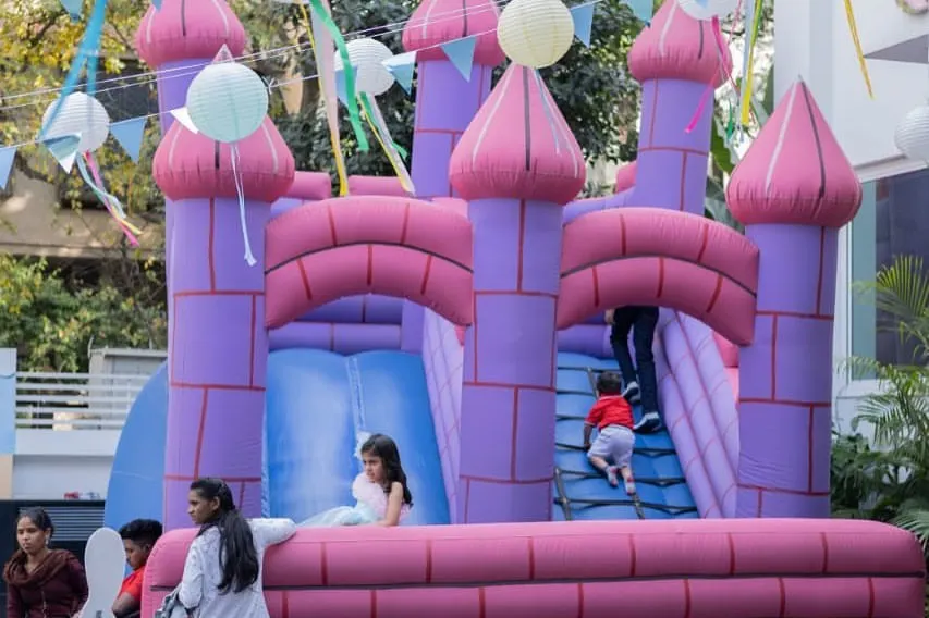 Watch your little ones' faces light up as they conquer our giant inflatable bouncy castle. Set up in our safe, green outdoor zone, it's a guaranteed source of endless jumping, sliding, and happy exhaustion for kids of all ages.