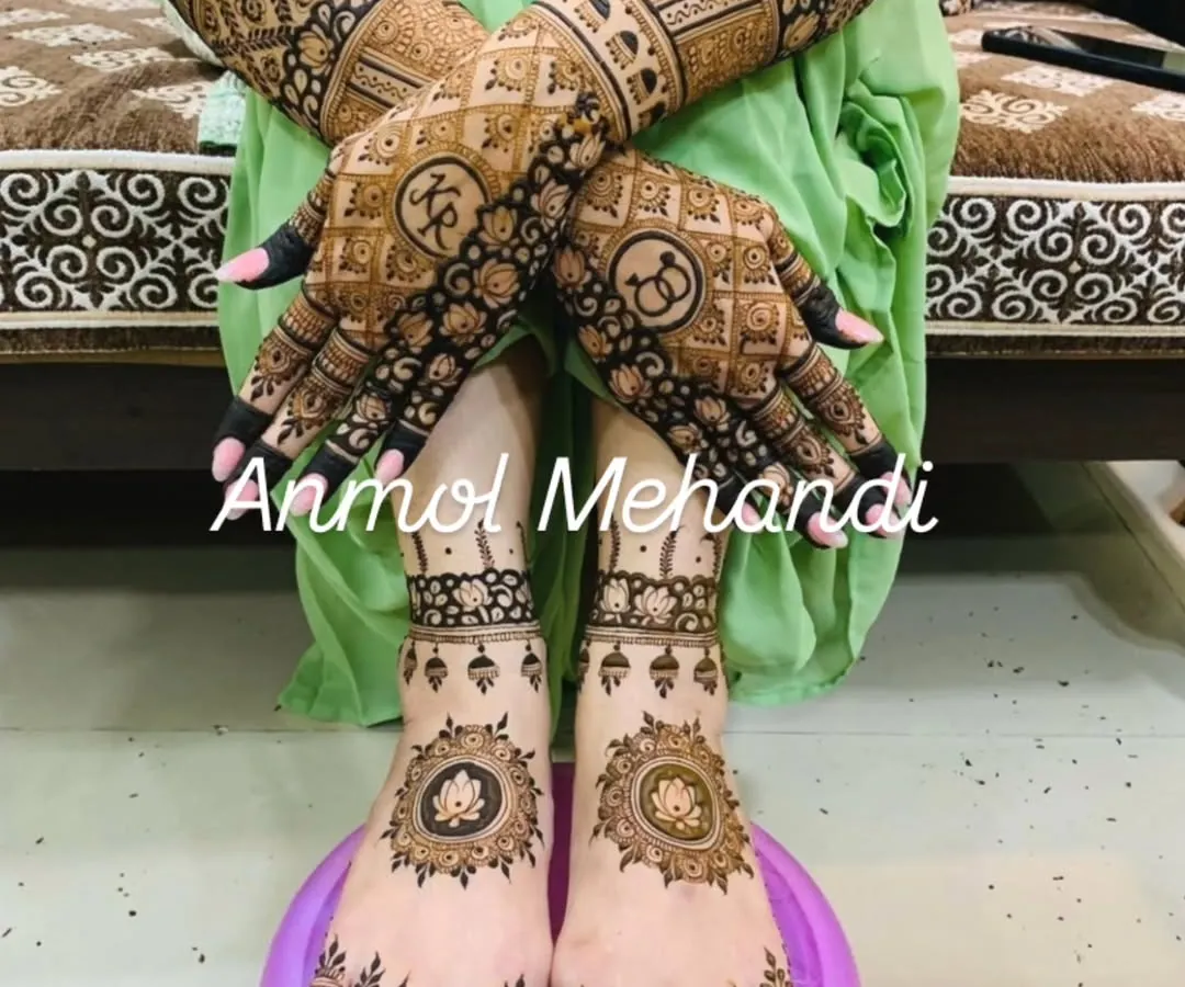 I create complete bridal looks with matching designs for hands and feet. This set features intricate geometric patterns on the arms and beautiful circular mandalas on the feet, personalized with the couple's initials.