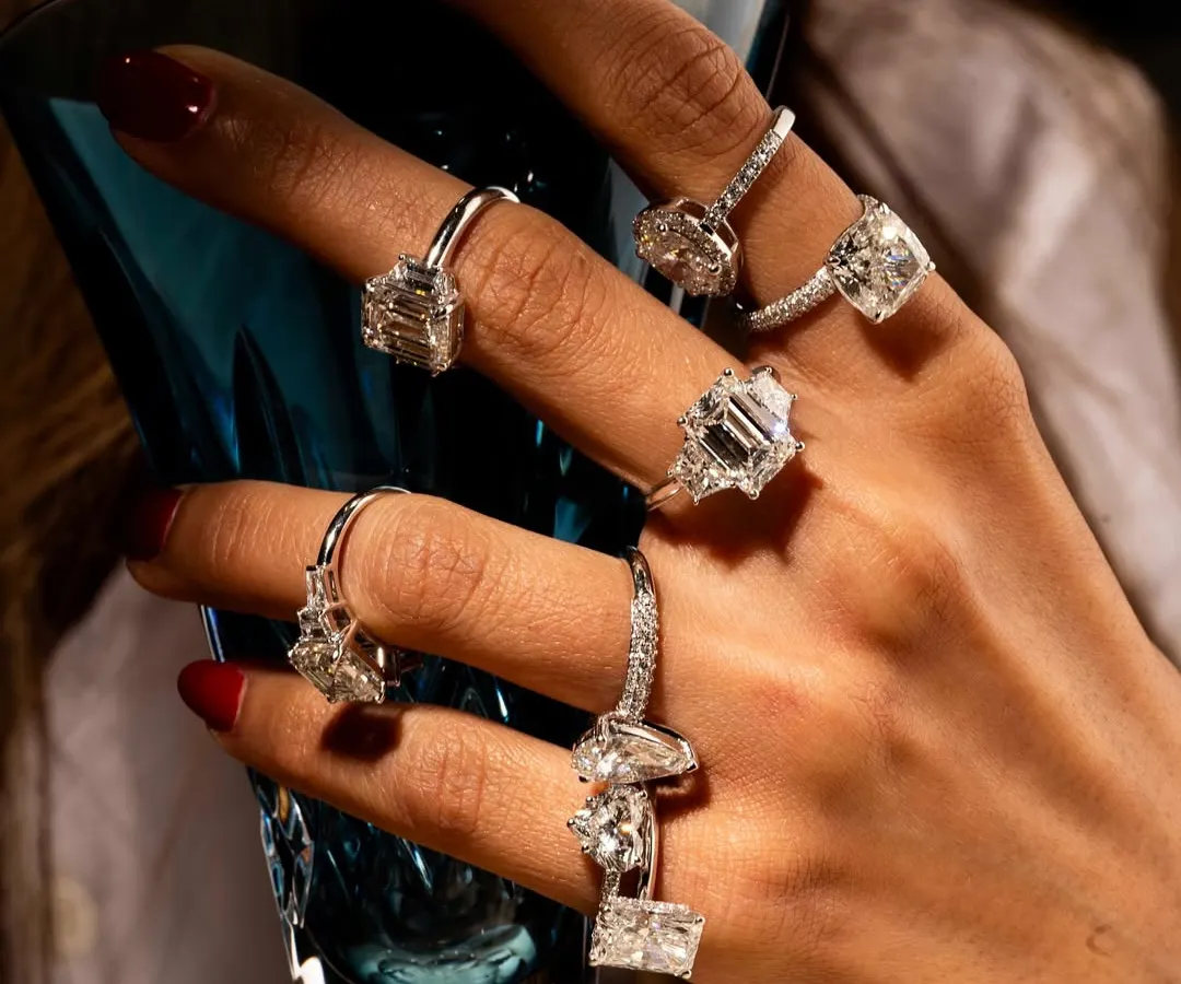 For this bespoke Dubai jewellery brand, the goal was to create a sense of luxury and desire. This lifestyle shot captures the stunning sparkle of the diamonds in a natural, aspirational setting, showing how the pieces come to life when worn.