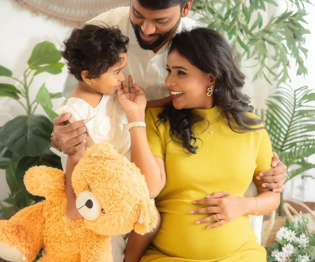 Welcoming a new baby is a joy for the whole family. I love capturing these sweet, unscripted moments between parents and siblings in my relaxed, boho-chic studio setting. Everyone is welcome, creating memories you will all cherish.