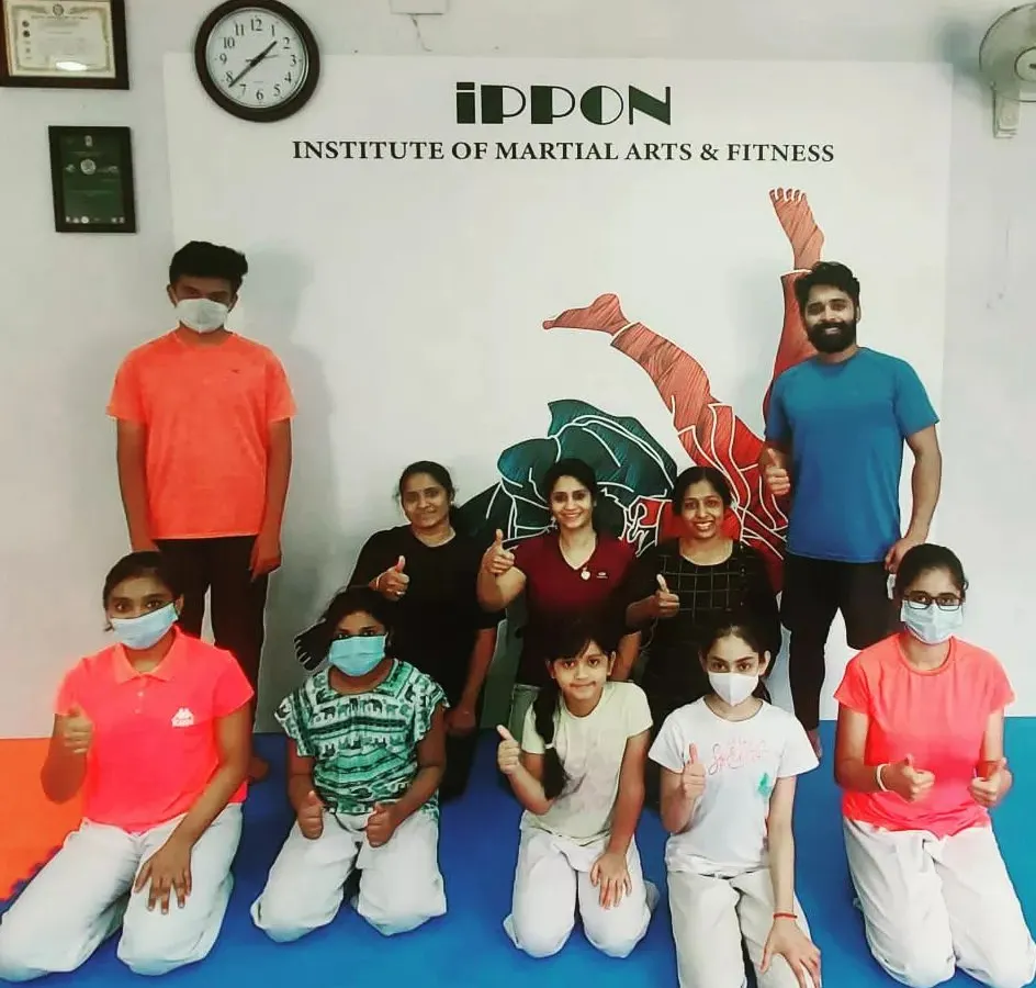My self-defence workshops are for all ages, including young girls. Here's a great group learning the fundamentals of personal safety in a supportive environment. It's never too early to start building confidence and awareness.
