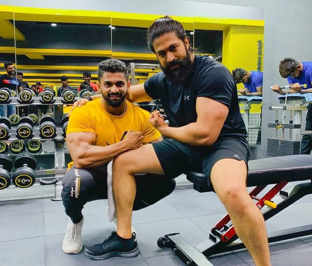 Training with the pride of Karnataka, Yash. It's an honor to work with clients who are at the top of their game and require a physique that matches their star power.