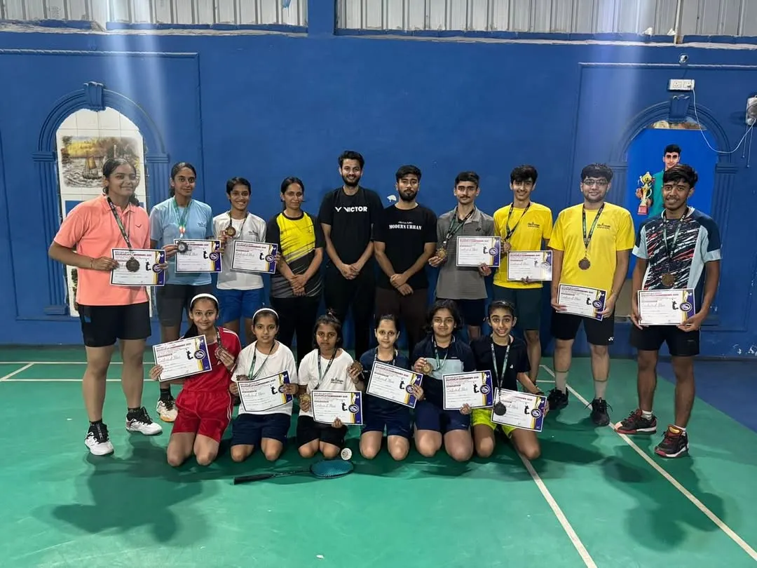 Look at these champions. This is what happens when you put in the work. A massive haul of 25 medals at the District Championship, including 13 golds. I am incredibly proud of every single player here, from the youngest to the most senior.