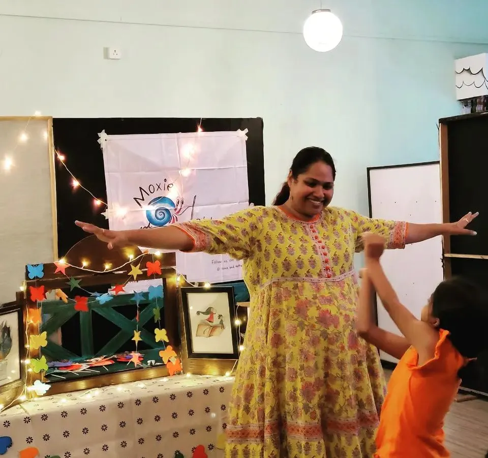 This is what it's all about. That moment of pure, unscripted joy and connection between a child and the story. My workshops are built for active participation, dance, and laughter.
