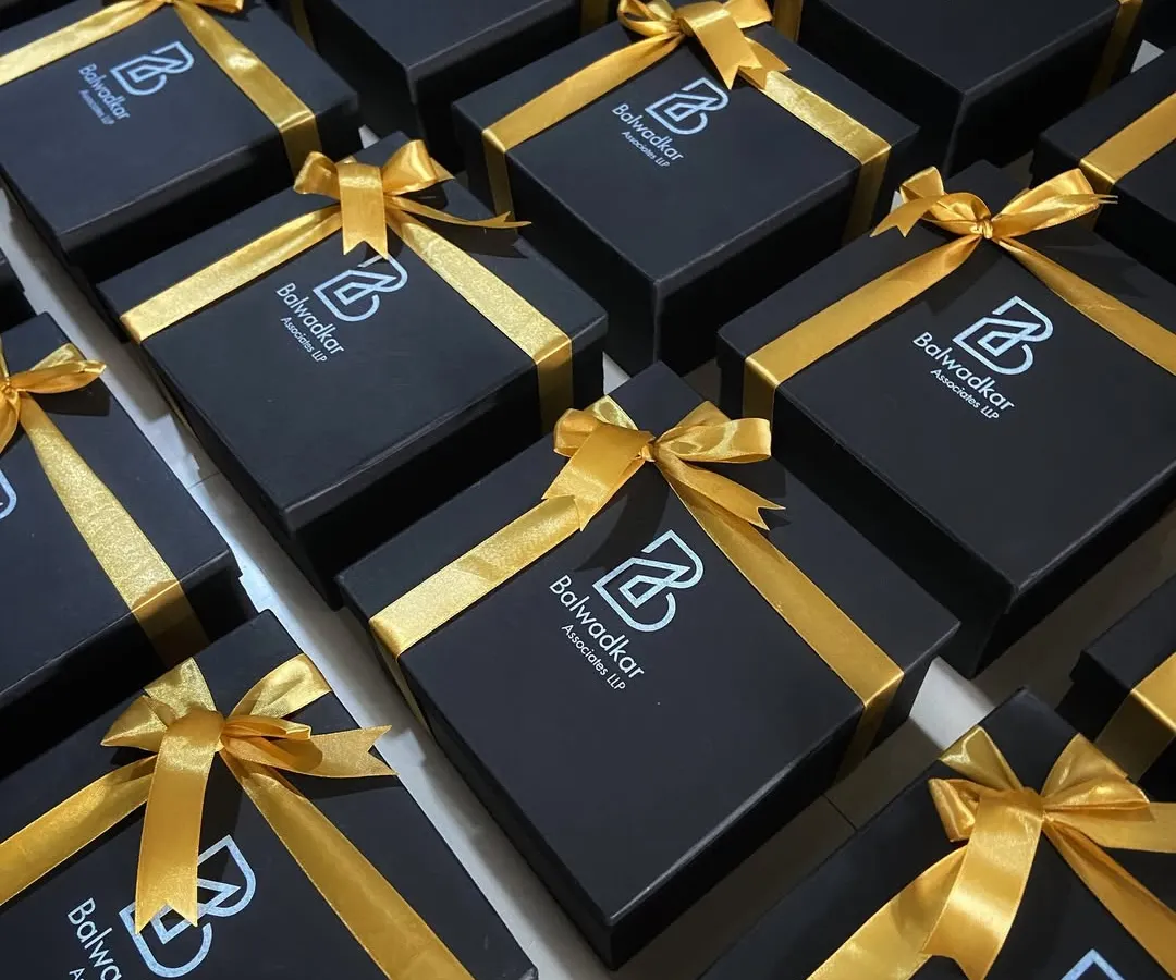 We excel at managing large-scale orders without compromising on quality. Here is a look at a bulk order for Balwadkar Associates LLP, with each gift box elegantly branded and hand-tied, ready to make a lasting impression.