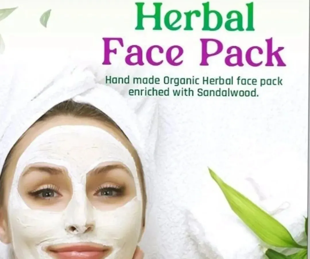 My handmade herbal face pack is one of my most popular treatments for achieving a natural glow. It is enriched with pure sandalwood to brighten the complexion, improve skin texture, and help reduce the appearance of dark circles.