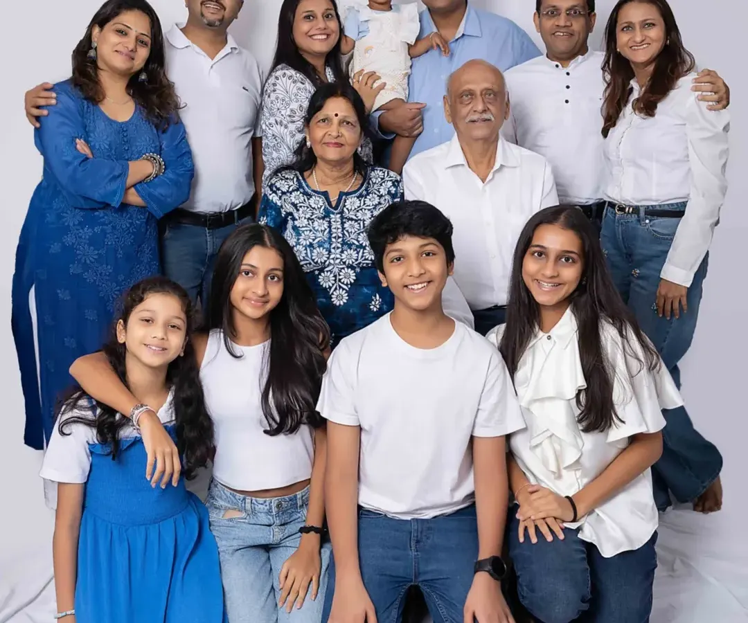 Bringing everyone together, from grandparents to the littlest one, for a timeless multi-generation family portrait. My studio sessions are perfect for creating these large group keepsakes.