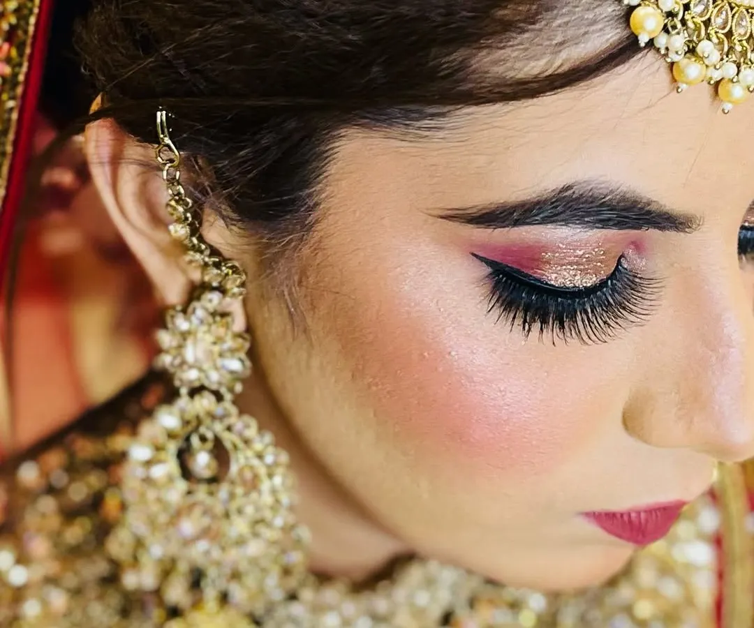 This is a close-up of a dramatic volume lash set, perfect for a bride. I hand-make each fan to create this full, glamorous effect that photographs beautifully and makes your eyes the center of attention.