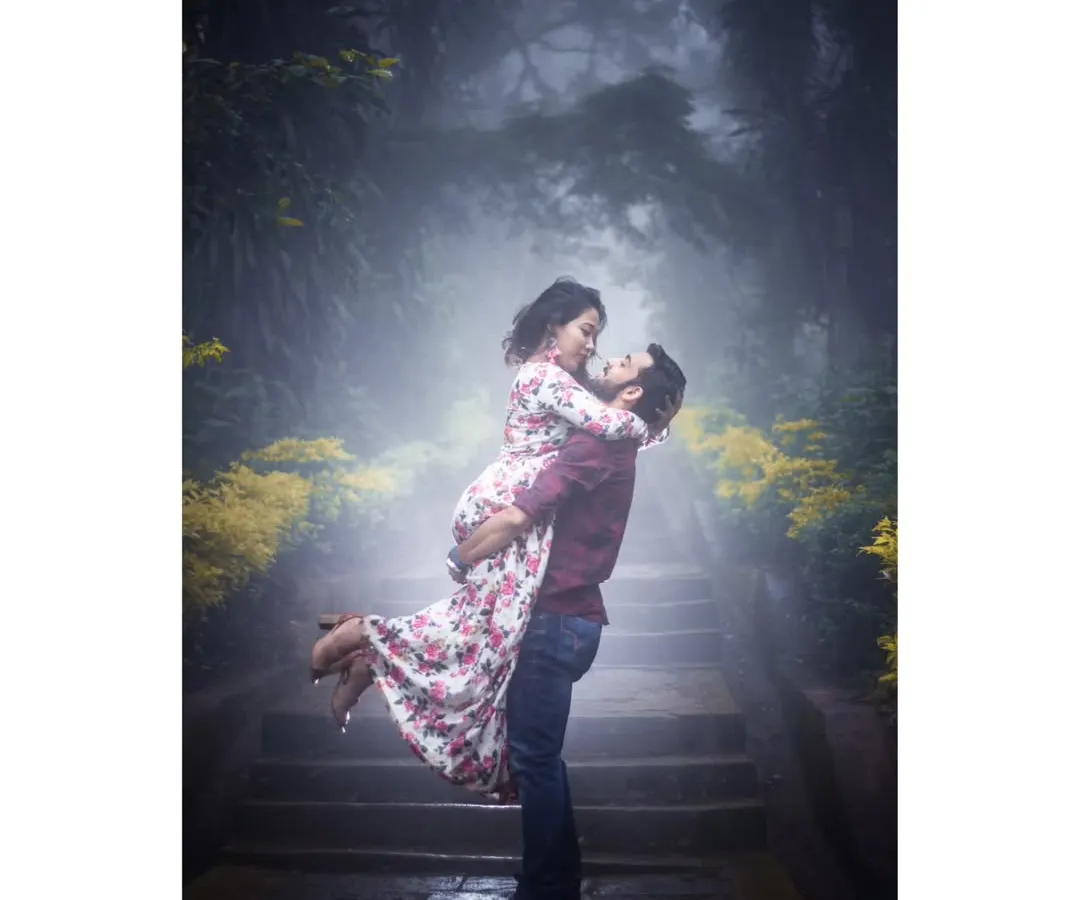 For me, couple shoots are about capturing the space between you. This moment, with the mist rising and the world fading away, felt like something out of a dream. It’s that raw, epic love I strive to photograph.