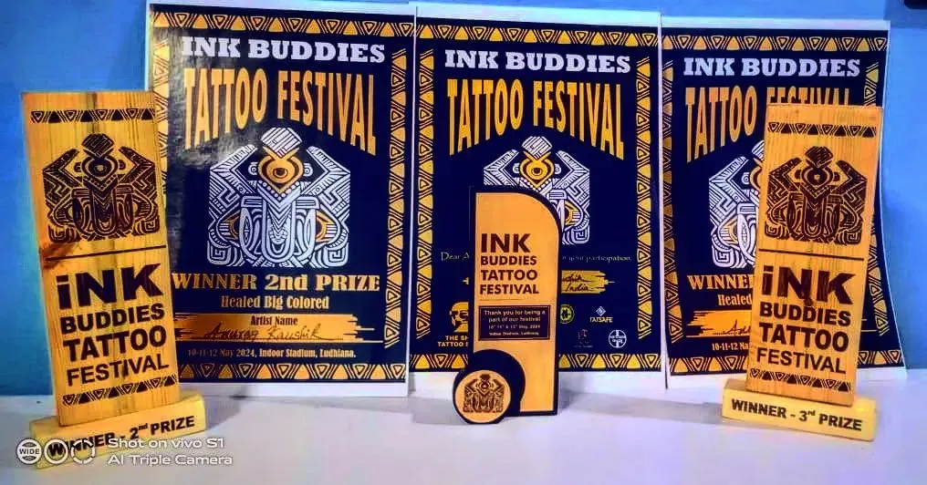 When you learn from me, you learn from a recognized artist. I recently won both 2nd prize for Big Healed Colour and 3rd prize for Big Healed Black and Grey tattoos at the Ink Buddies Tattoo Festival. I share these award-winning techniques with you.