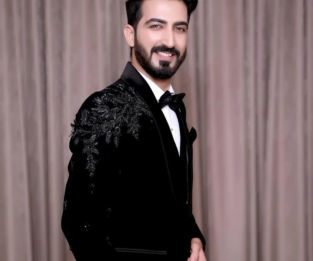 A sharp and confident reception look. I styled the hair and used professional makeup from MAC to define his features for a modern, camera-ready finish that's perfect for the party.