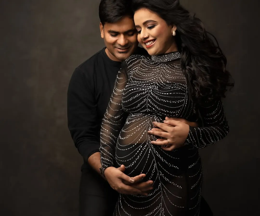 There is a special kind of love that fills the studio during a couple's session. It’s in the quiet smiles and gentle touches. I love capturing the shared excitement and the deep connection between two people about to start their greatest adventure together.