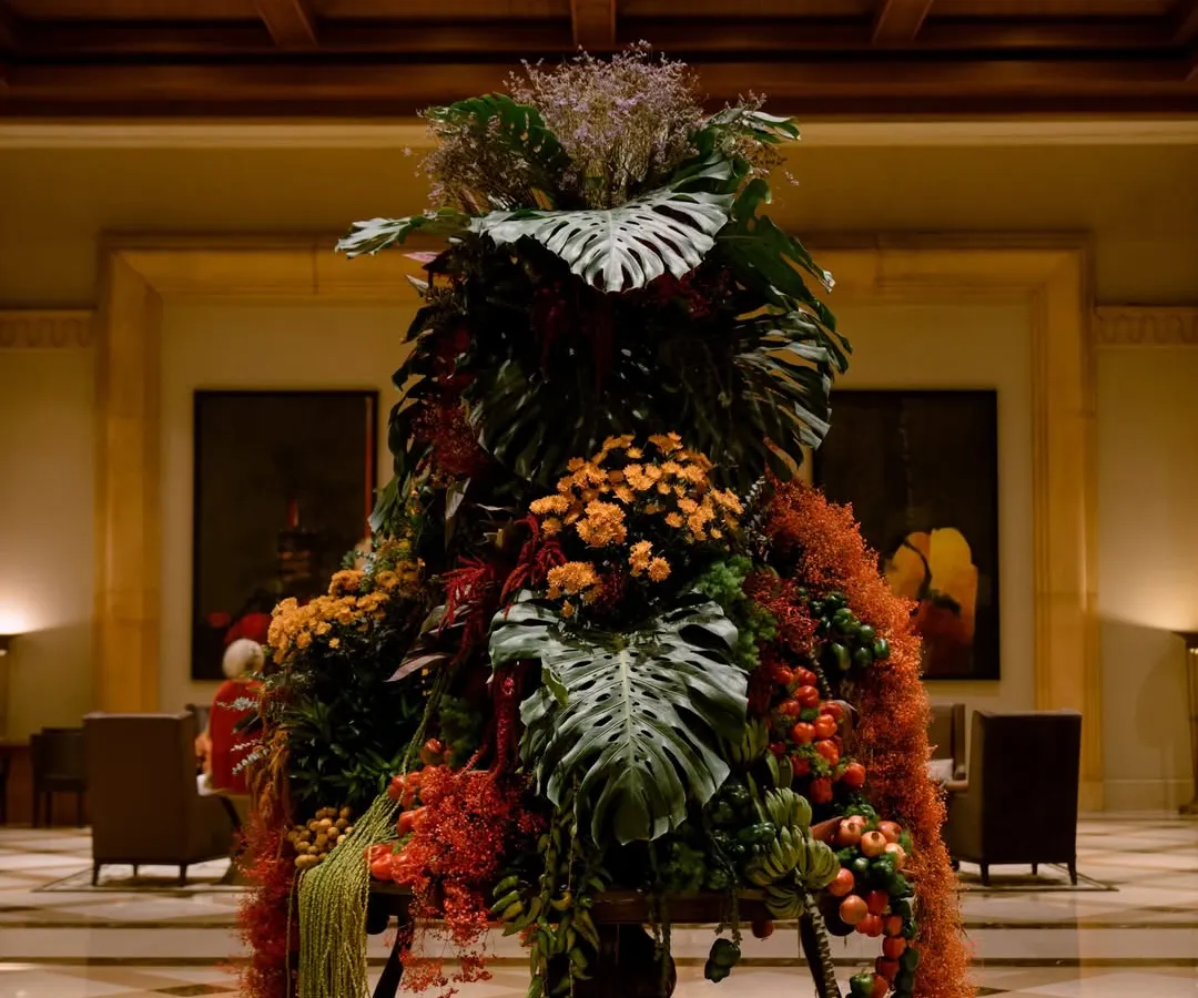 I believe luxury should feel alive. This floral installation transforms a hotel lobby into a living sculpture, where every bloom, leaf, and cascading vine tells a story of seasonality and sophistication.