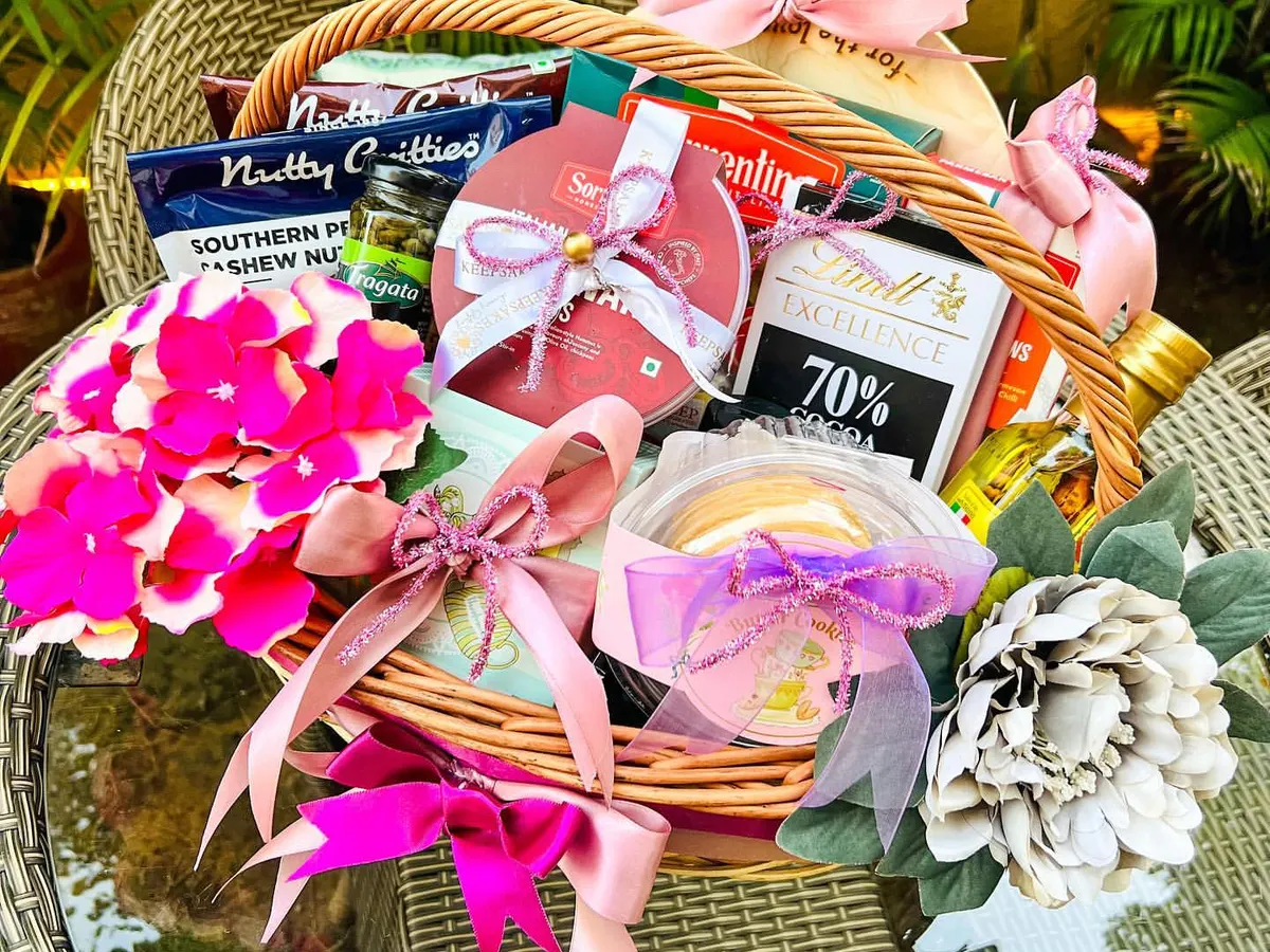 I was honored to create this custom birthday hamper for Indian cricketer Bhuvneshwar Kumar. This basket is filled with his favorite gourmet treats and showcases my ability to curate highly personalized gifts for exclusive clients and celebrities.